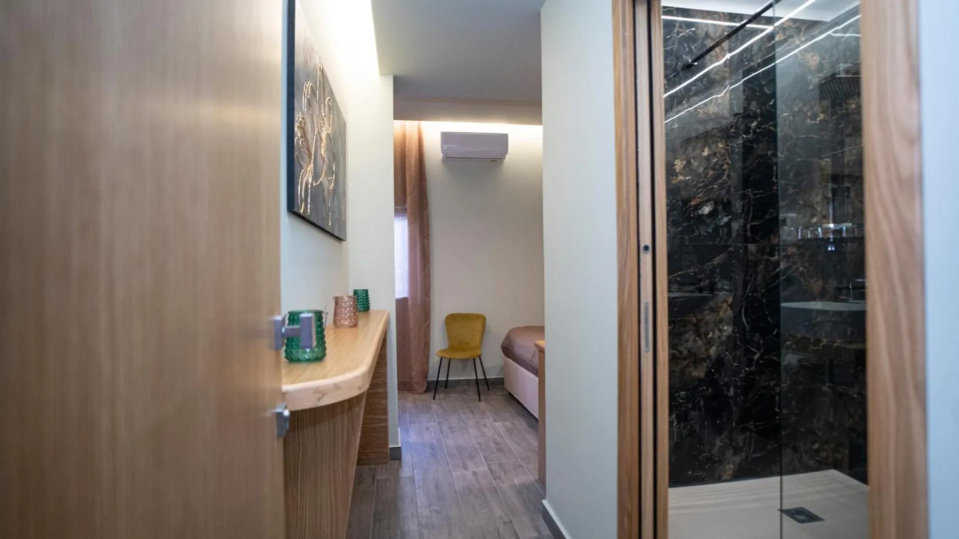 Bed and Breakfast La Scogliera In Aci Castello