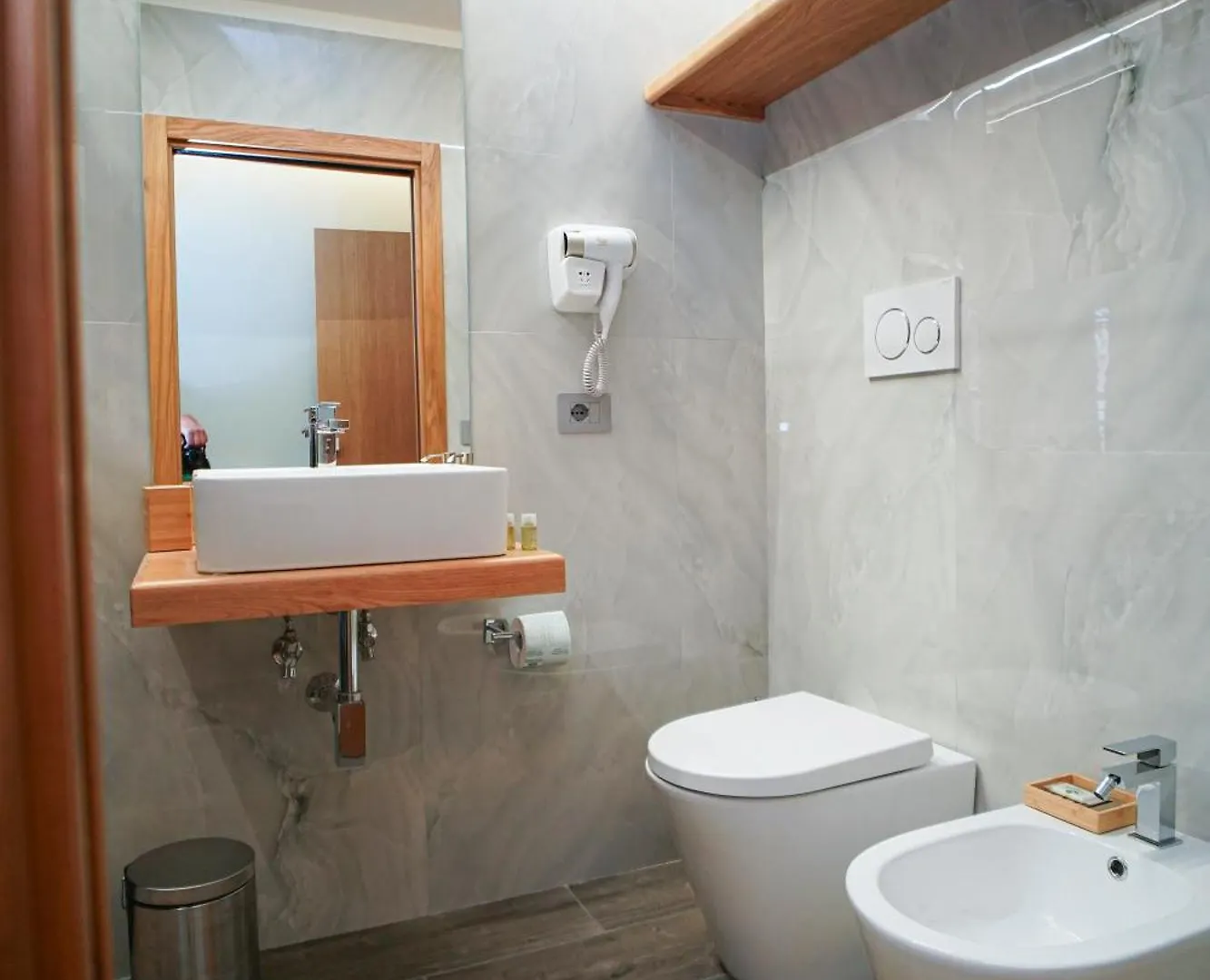 Bed and Breakfast La Scogliera In Aci Castello Nocleg ze śniadaniem
